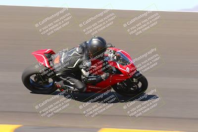 media/Oct-09-2022-SoCal Trackdays (Sun) [[95640aeeb6]]/Bowl (1015am)/